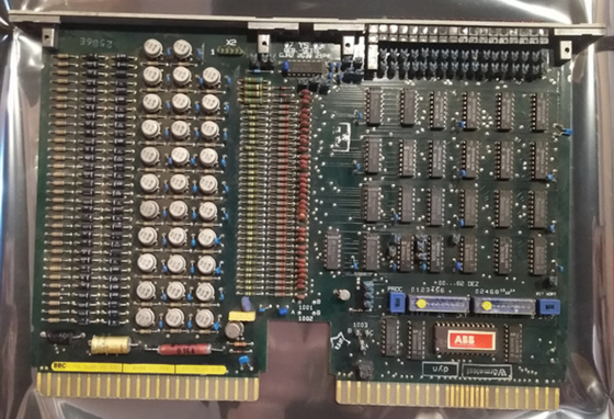 ABB 07YS03 GJR2263800R3 Output Module Socket Board Trong kho