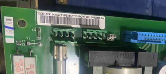 ABB SAFT 110 POW 57411414 Ban cung cấp điện Trong kho mới 57411414