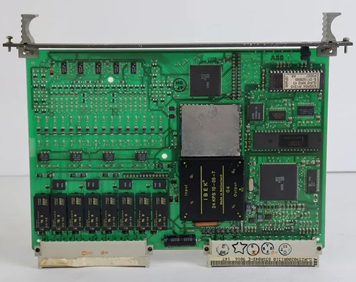 ABB 83SR04C-E GJR2390200R1411 Mô-đun đầu vào kỹ thuật số Bộ điều khiển logic có thể lập trình