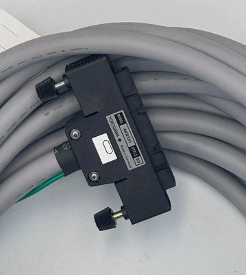 YOKOGAWA AKB331 Cáp tín hiệu 50-50 chân để kết nối giữa SDV144/531/53A/541/SAT145 và bảng đầu cuối