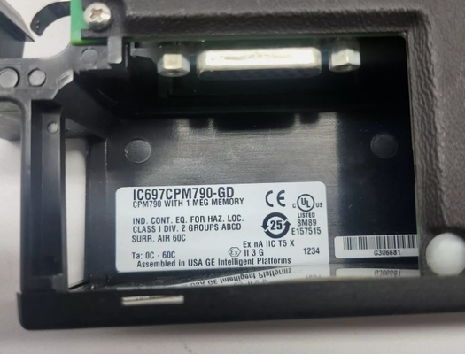 IC697CPM790 Đơn vị xử lý trung tâm GE CPU Controller Module Triple Modular Redundancy Systems