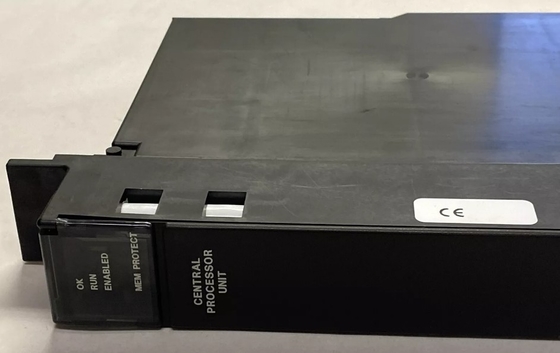 IC697CPM915 GE 32 MHz 32 bit Điểm nổi Bộ xử lý trung tâm Đơn vị bộ nhớ 1 Mbyte
