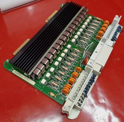 Honeywell 621-6550RC PLC Module 24Vdc 16 điểm Source Output Board