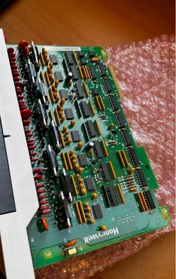 Honeywell 621-6575RC 24Vdc Source Output 32 điểm Module PLC Board