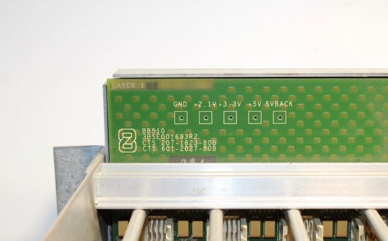 RF533 3BSE014227R1 BB510 3BSE001693R2 ABB Subrack 12SU Bao gồm Backplane