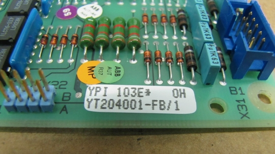 Bảng mạch kỹ thuật số YPI103E YT204001-FB ABB