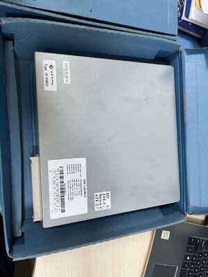 Rơ le bảo vệ SR91H520 ABB với bảo vệ quá dòng và chạm đất, thiết kế nhỏ gọn