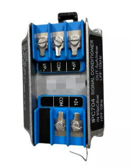 IPC704 244-704-000-042 A1-B03-C100-D100-E5-F2000-G0-H0-I0 Máy điều hòa tín hiệu điện tích Piezoelectric để đo tốc độ rung của vỏ vòng bi