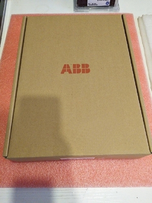 DSBC173A ABB S100 I / O Bus Extender Module Phụ tùng PLC 3BSE005883R1