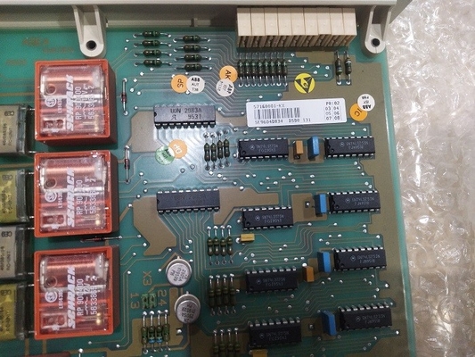 DSDO131 Bảng đầu ra kỹ thuật số ABB 16 Kênh 0-240V AC / DC Relay PLC Phụ tùng 57160001-KX
