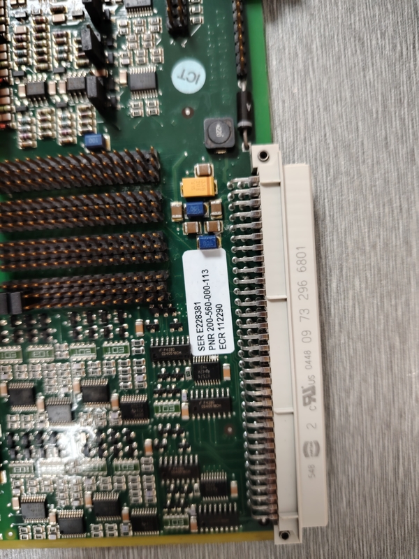 IOC4T 200-560-000-013 Thẻ I/O đóng vai trò là giao diện tín hiệu Bảo vệ máy móc và giám sát tình trạng cơ bản