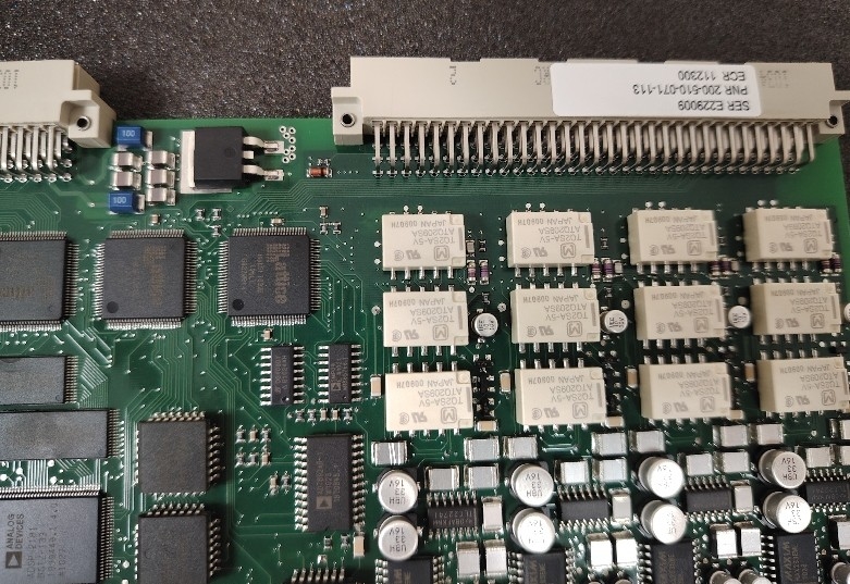 MPC4 200-510-041-022 Thẻ bảo vệ máy tính tối đa hai tốc độ đầu vào đồng thời