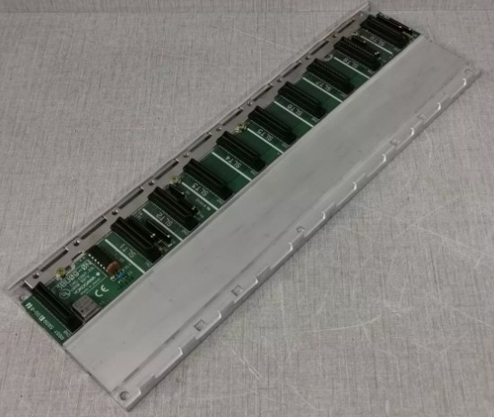 F3BU09-0NS1 YOKOGAWA Đơn vị 9-slot Các mô-đun cơ bản chứa các mô-đun khác nhau