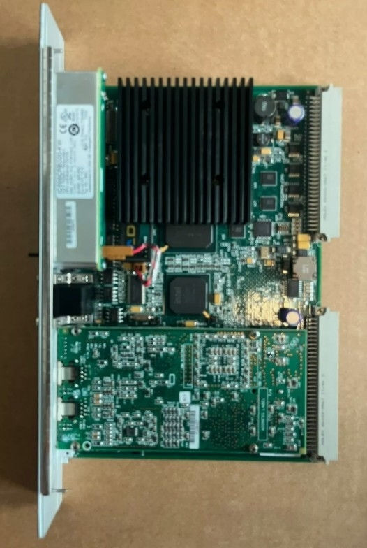 IC698CRE020 GE CPU Module 700 MHz PAC Systems RX7i CPU với phiên bản firmware 2.01